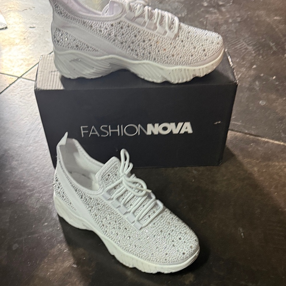 Fashion Nova Glittery White Sneakers
